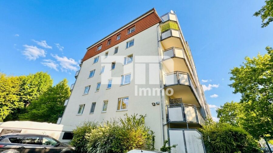 Großzügige altengerechte EG 4-Zimmer Wohnung mit großer Terrasse und Stellplatz - Seitenansicht